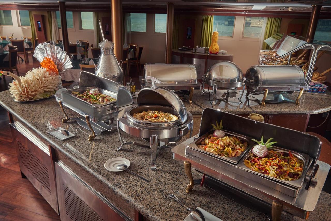 Nile View Jewel Hotel Kairo Bagian luar foto